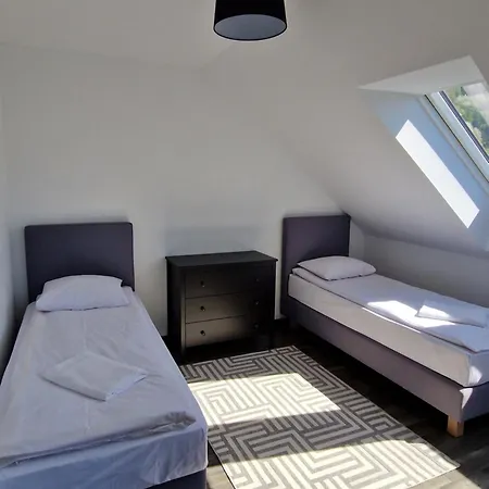 Pod 8 Lipami * Krościenko