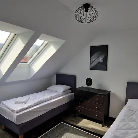 Pod 8 Lipami Holiday home *
