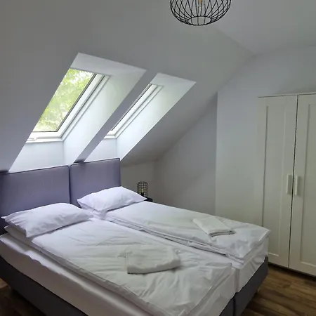 Feriehus Pod 8 Lipami