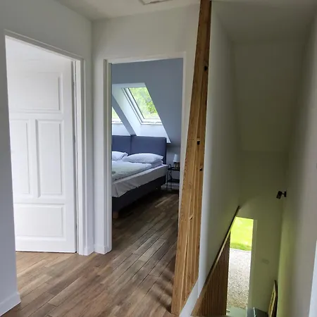 Pod 8 Lipami Krościenko