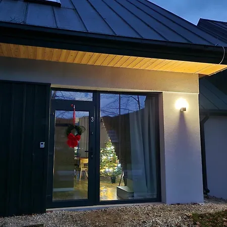 Pod 8 Lipami * Krościenko